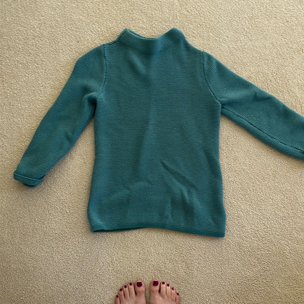 Boden size 4 funnel neck sweater